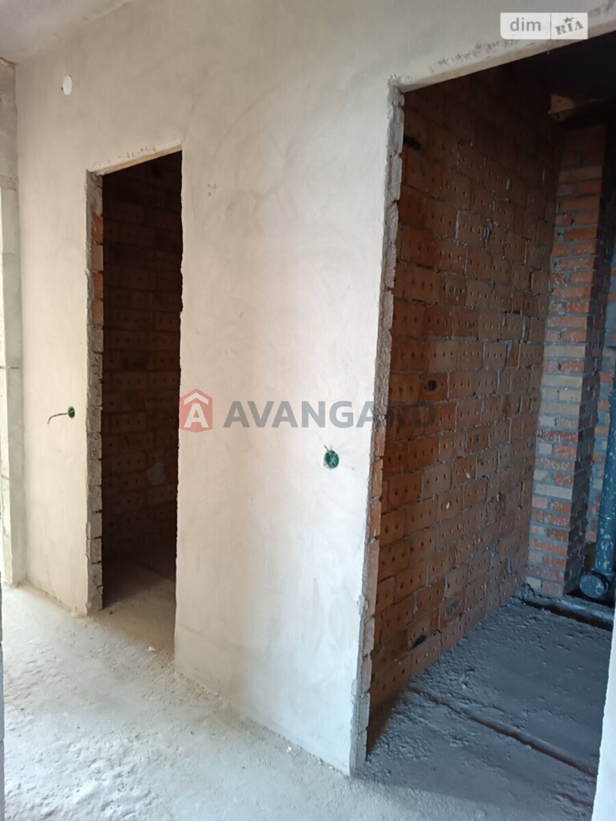 2 . , 67/52/15 . ., 10/10   3