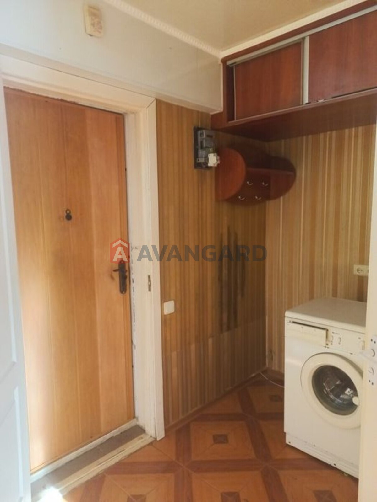 1 ����. ��������, 29/-/6 ��. �., 1/5 ���� ���� 5