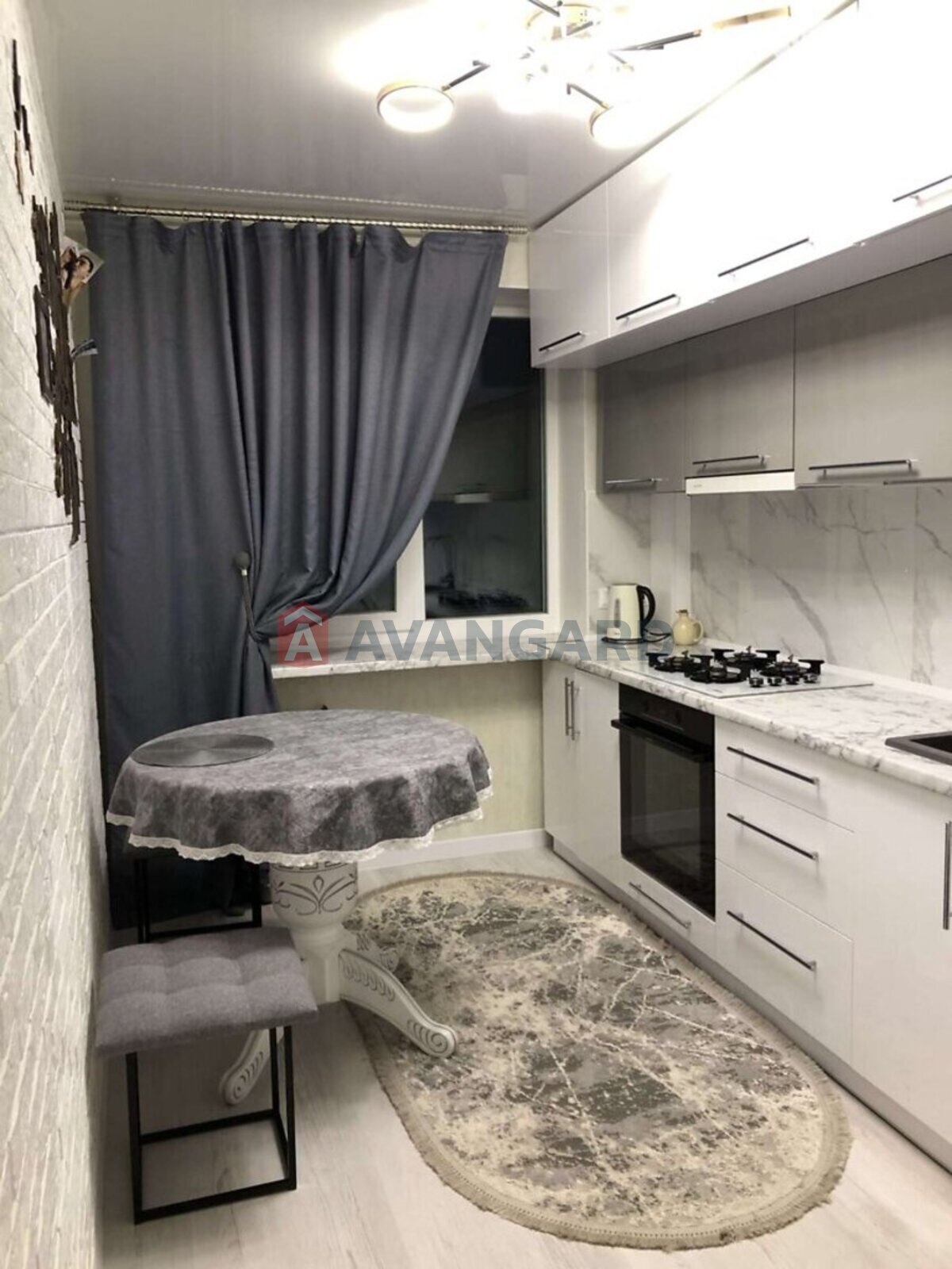 2 ����. ��������, 45/-/6 ��. �., 4/5 ���� ���� 2