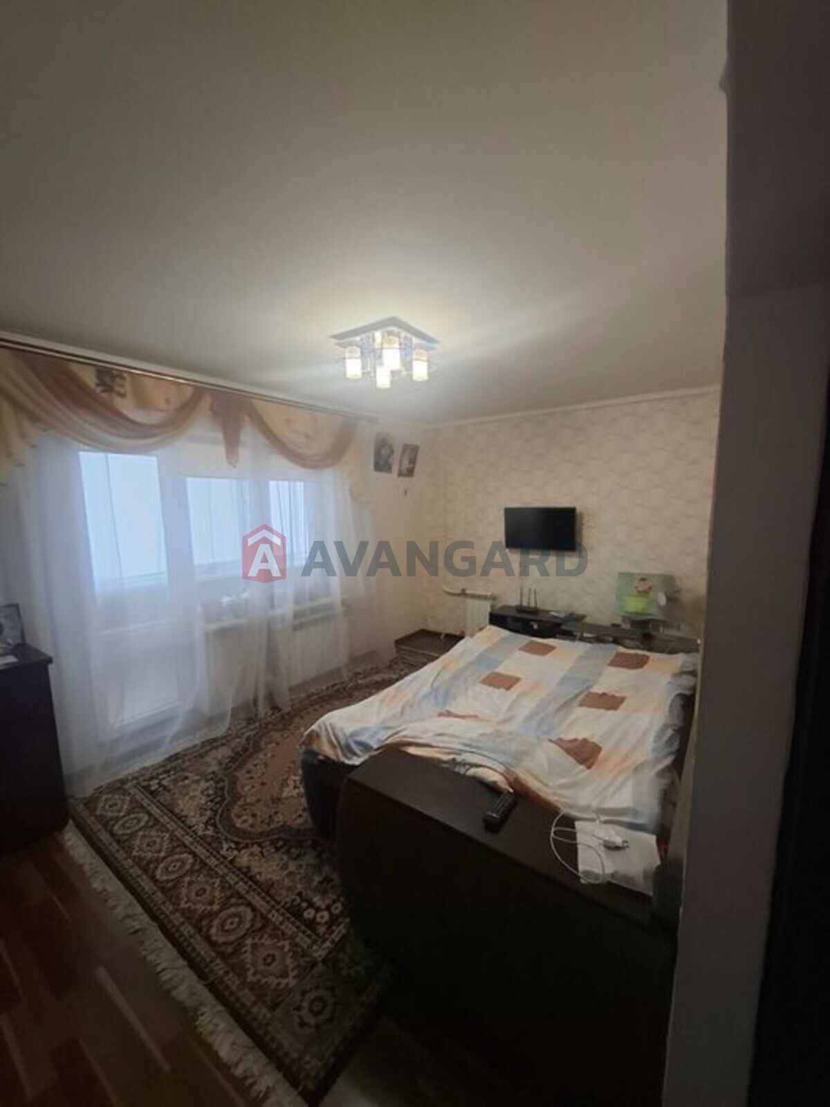 1 ��. ��������, 40/-/8 ��. �., 8/9 ������ ���� 7