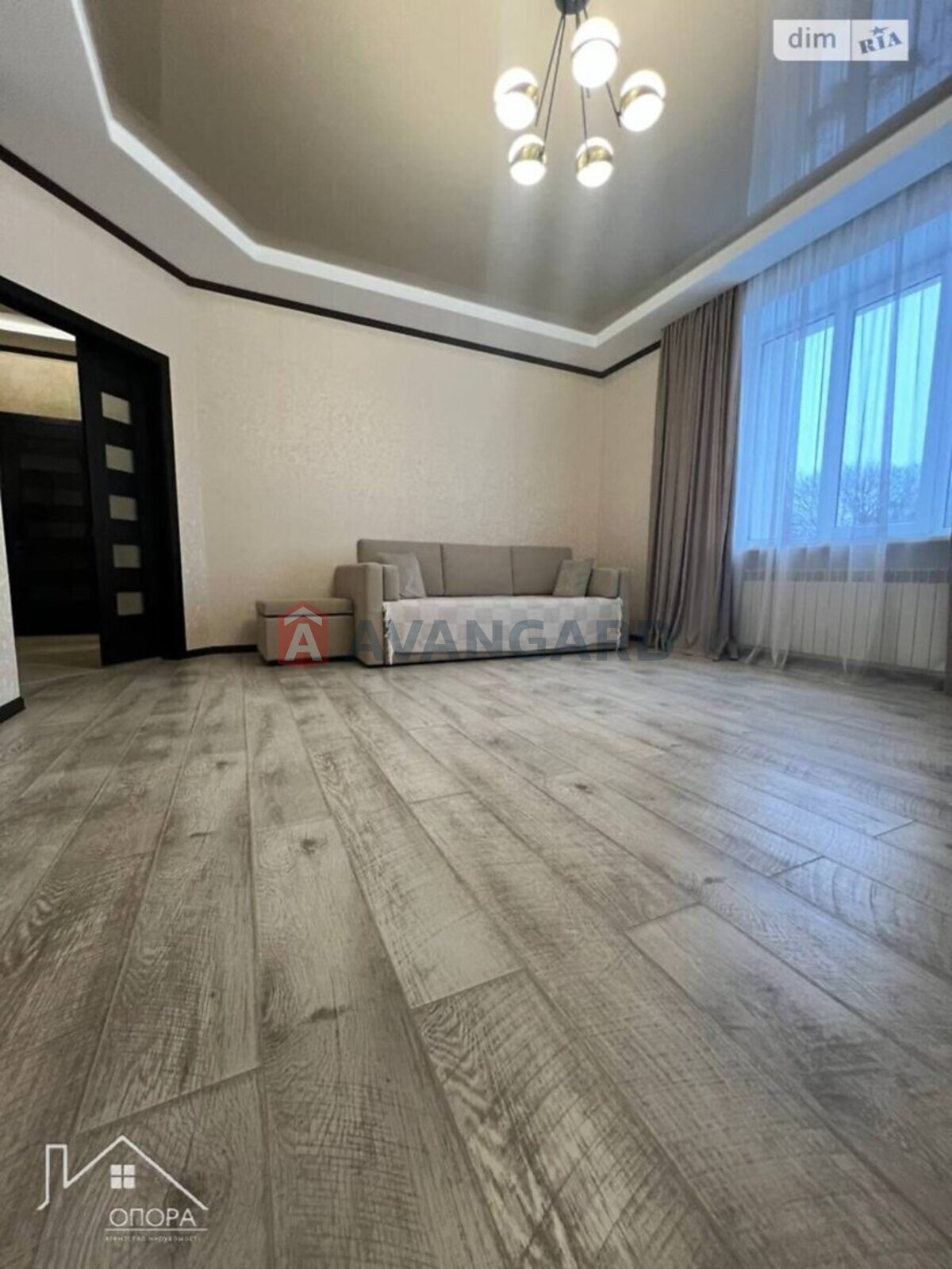 2 ��. ��������, 80/68/15 ��. �., 6/6 ������ ���� 8