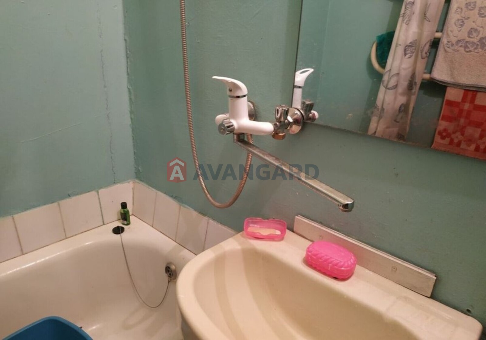 2 ��. ��������, 50/-/10 ��. �., 6/9 ������ ���� 2