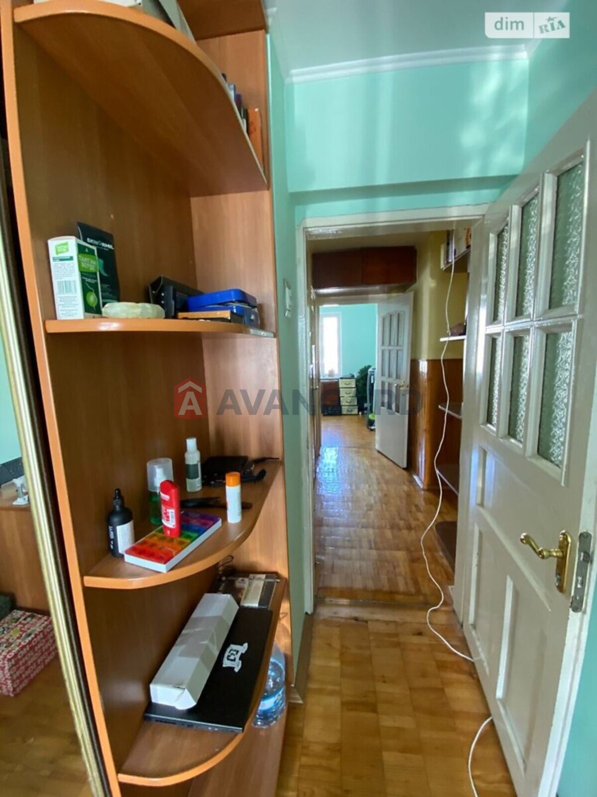 3 ��. ��������, 61/36/9 ��. �., 5/9 ������ ���� 15