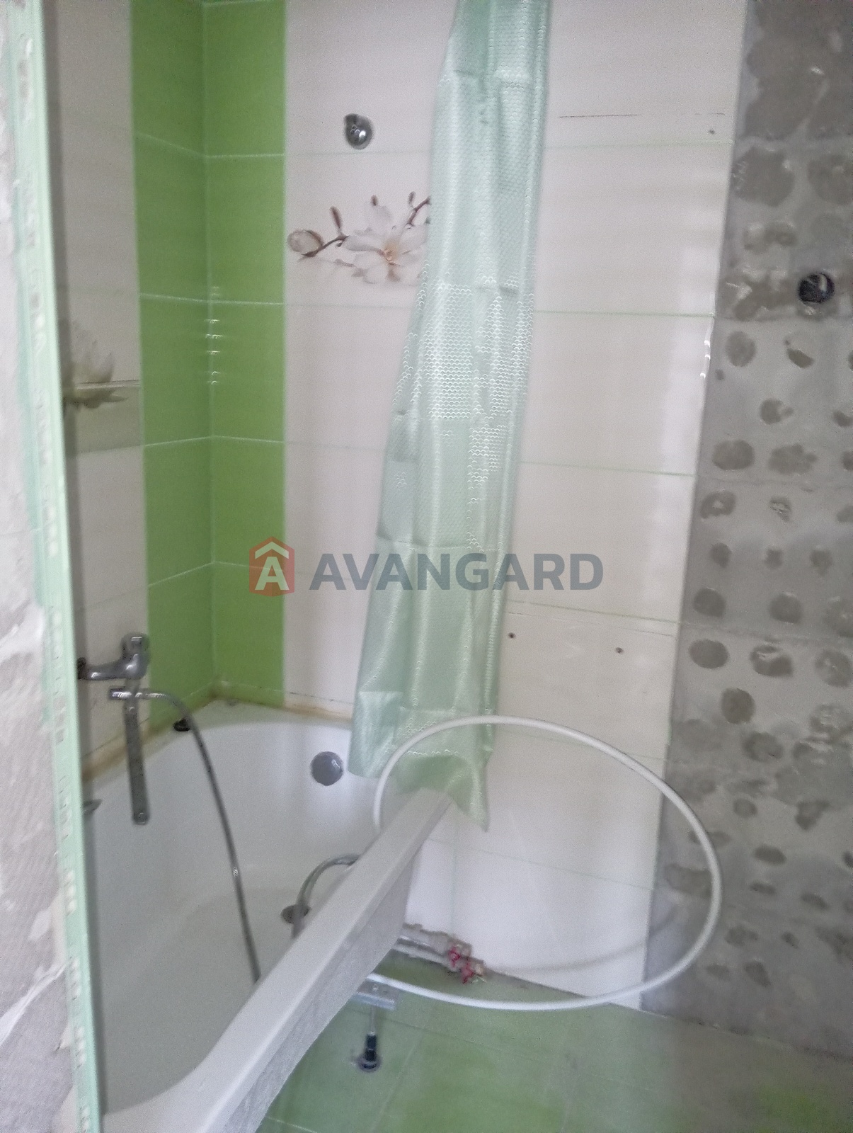 3 ��. ��������, 67/-/8 ��. �., 4/14 ������ ���� 11