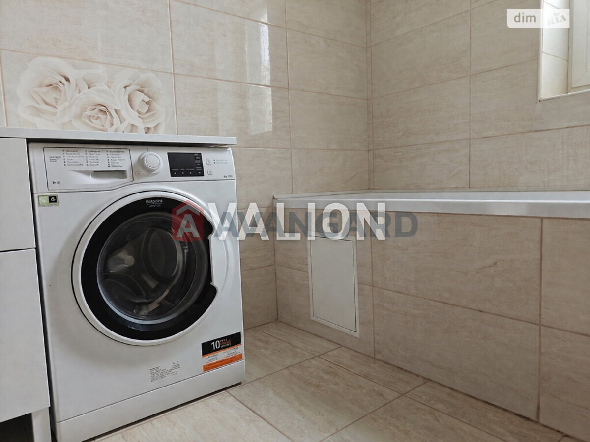 1 ��. ��������, 40/29/12 ��. �., 1/2 ������ ���� 6