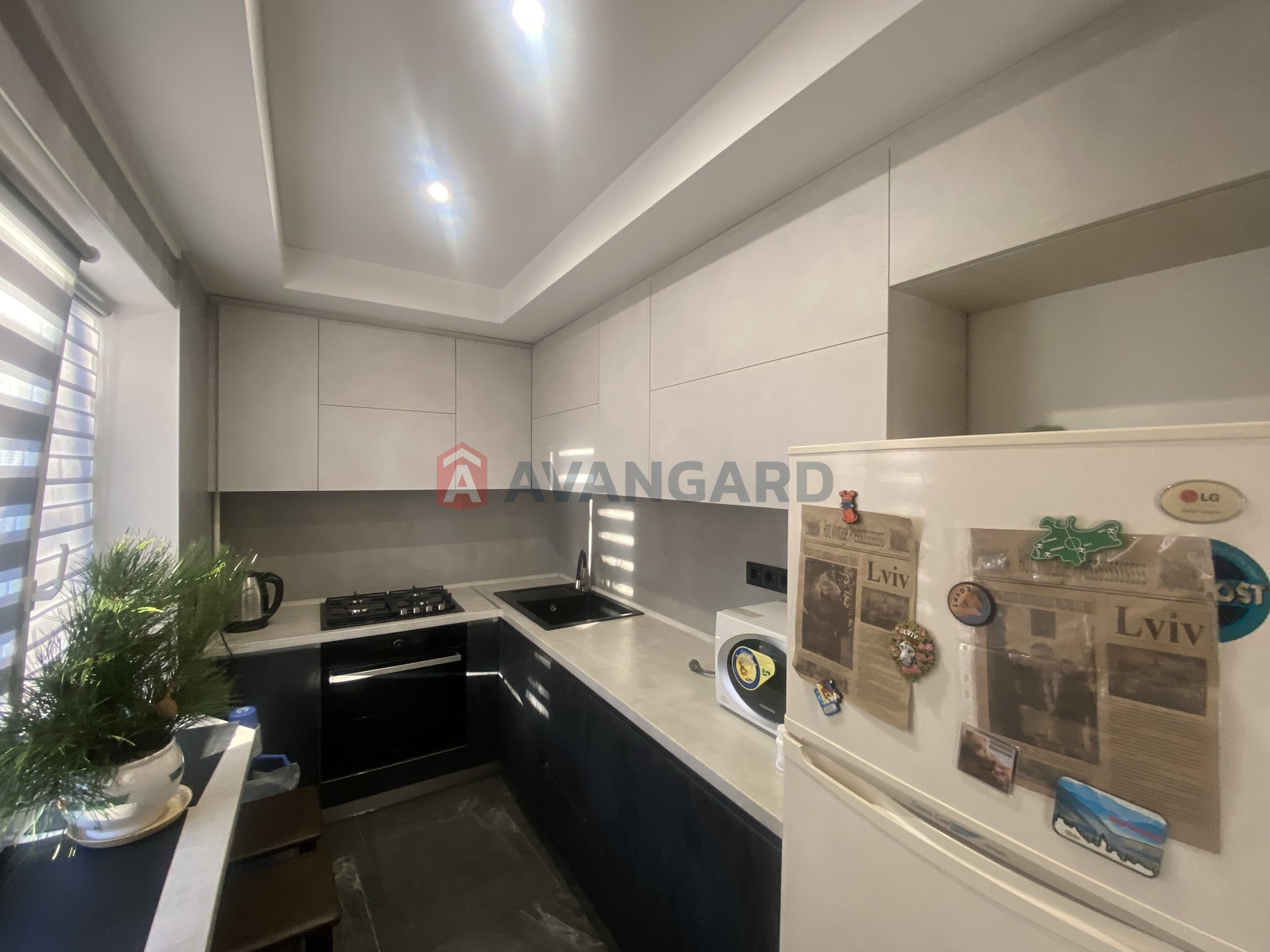 3 ��. ��������, 56/-/6 ��. �., 3/5 ������ ���� 5