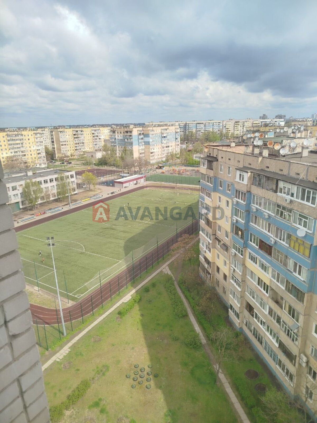 3 ��. ��������, 65/-/9 ��. �., 12/14 ������ ���� 18