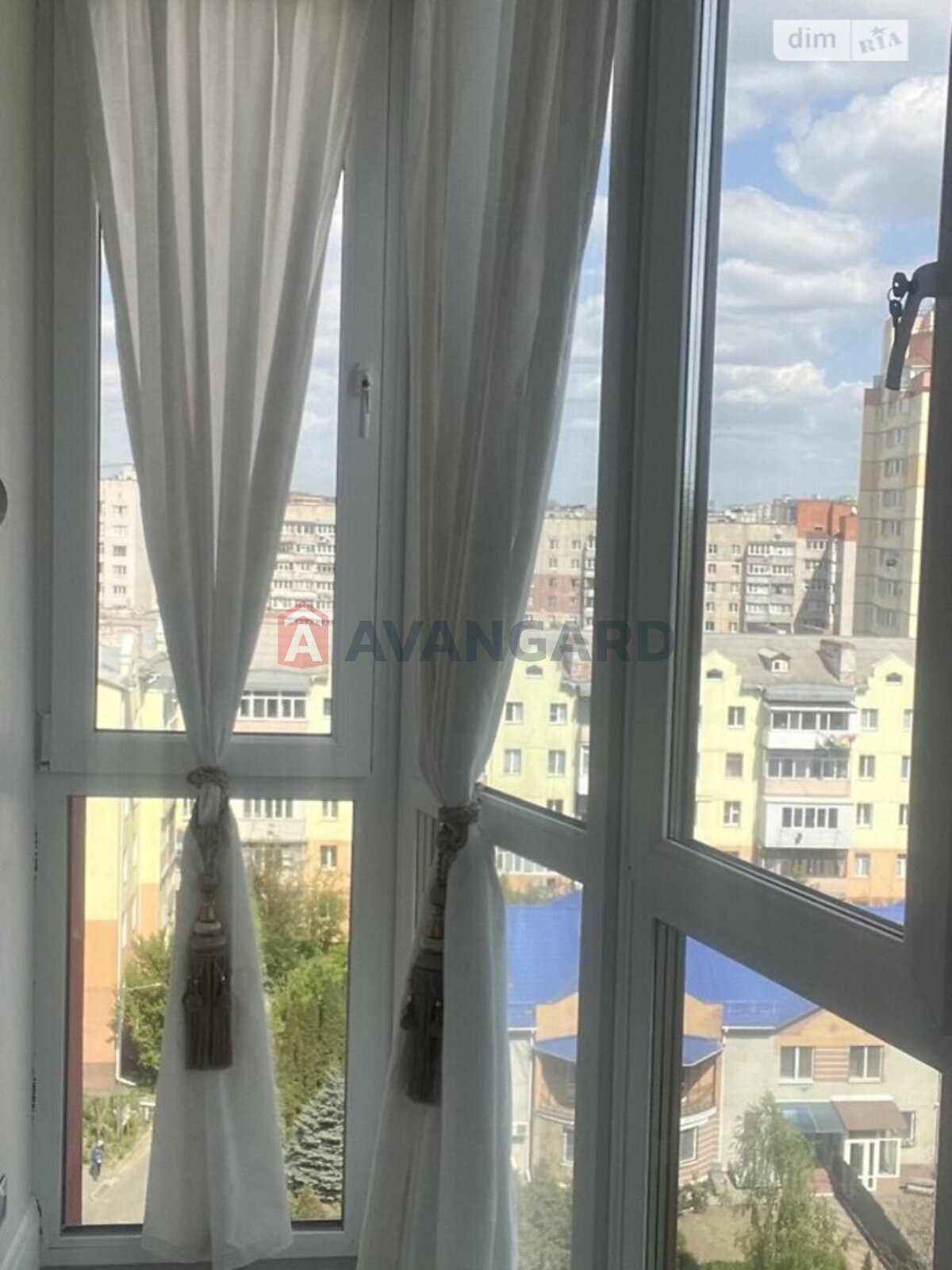 3 комн. квартира, 107/54/15 кв. м., 9/9 этаж фото 24 3 комн. квартира, 107/54/15 кв. м., 9/9 этаж фото 24