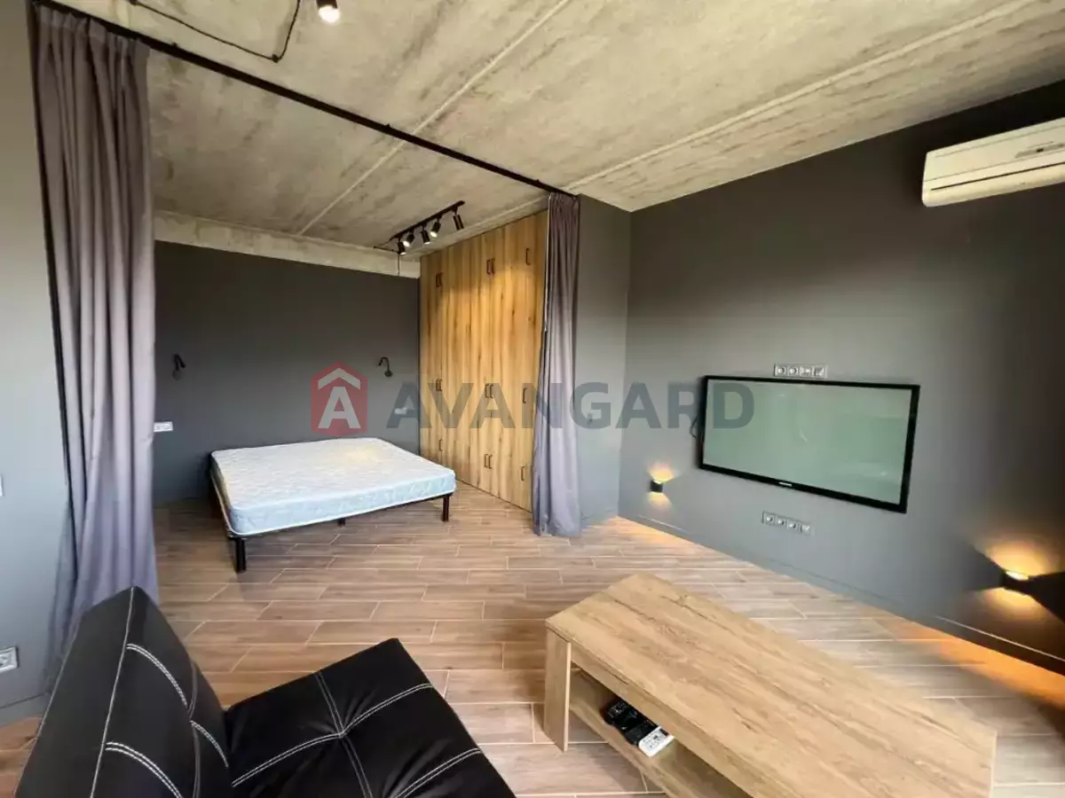 1 ��. ��������, 48/-/- ��. �., 7/9 ������ ���� 18