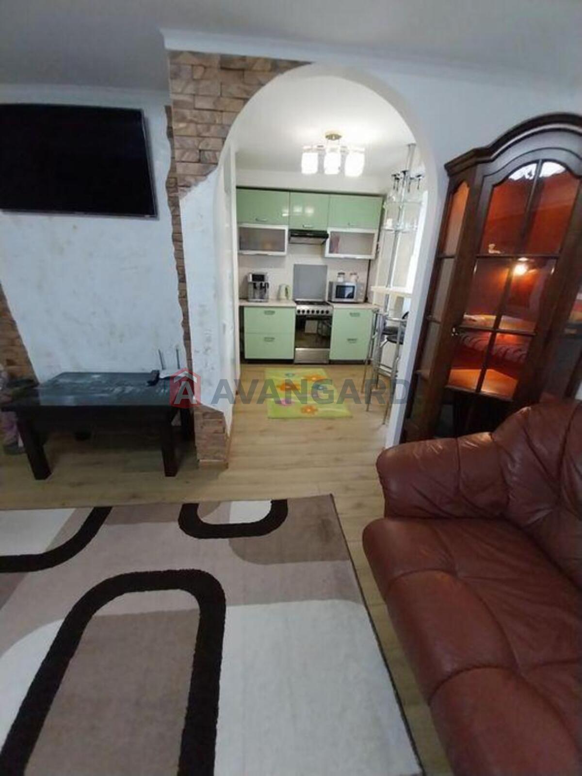 5 комн. квартира, 110/-/6 кв. м., 3/5 этаж фото 2 5 комн. квартира, 110/-/6 кв. м., 3/5 этаж фото 2