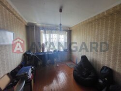 4 . , 78/50/6 . ., 9/9   4