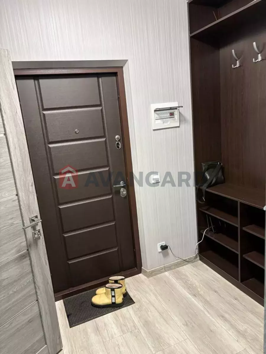 2 ��. ��������, 46/-/15 ��. �., 8/10 ������ ���� 4
