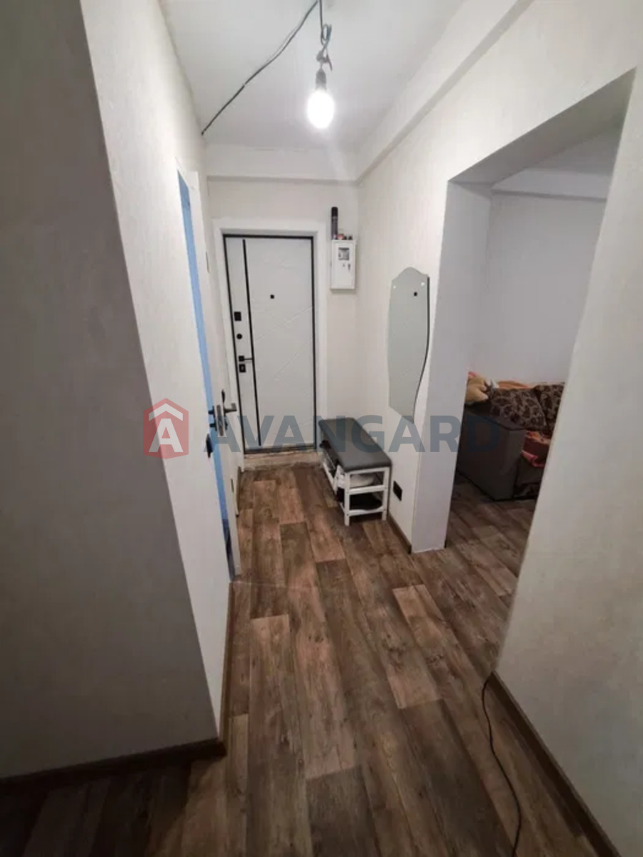 3 ��. ��������, 53/-/6 ��. �., 4/5 ������ ���� 7