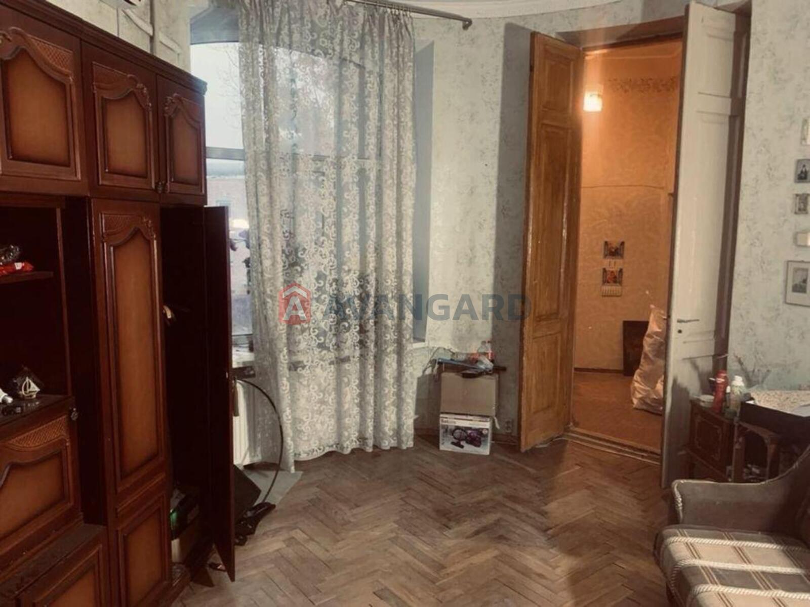 1 ��. ��������, 49/-/11 ��. �., 3/4 ������ ���� 2