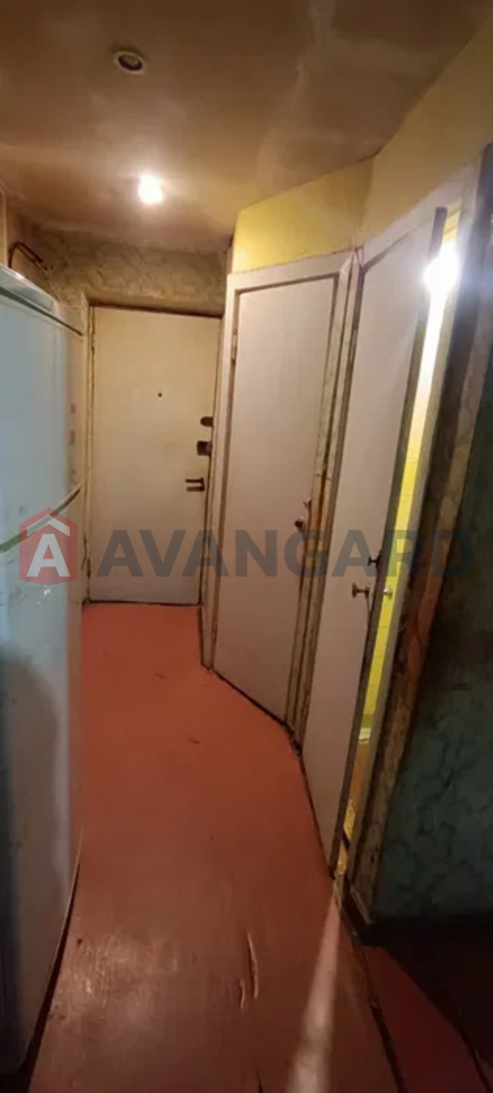 2 ����. ��������, 42/-/7 ��. �., 3/5 ���� ���� 4