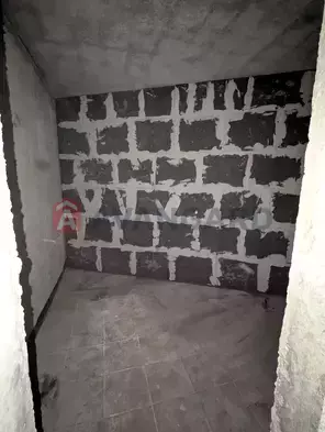 3 ��. ��������, 82/-/8 ��. �., 23/24 ������ ���� 4
