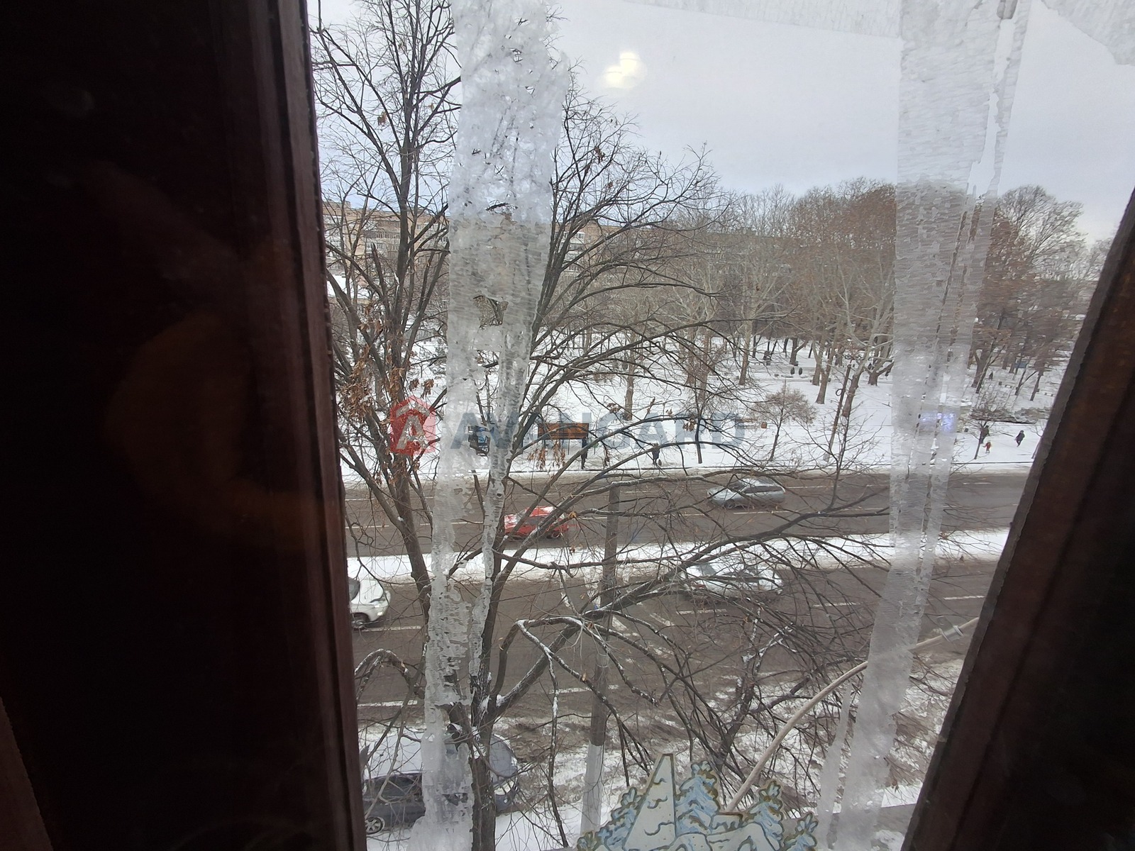 2 ����. ��������, 54/30/11 ��. �., 4/4 ���� ���� 9