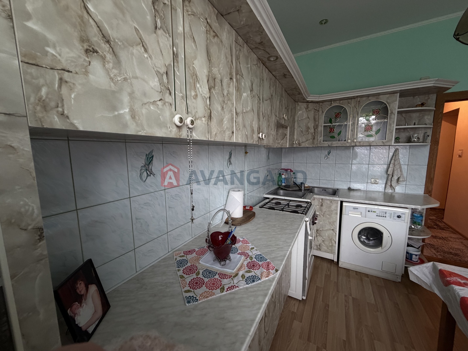 3 ��. ��������, 86/56/9 ��. �., 2/2 ������ ���� 1