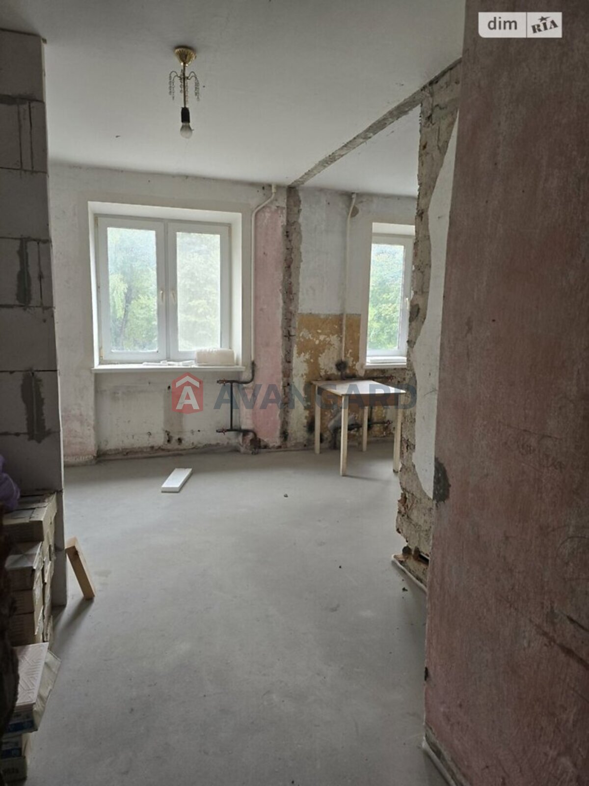 3 ��. ��������, 59/-/- ��. �., 4/5 ������ ���� 2