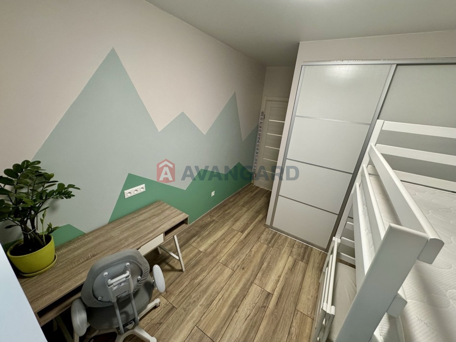 2 ��. ��������, 51/31/11 ��. �., 3/10 ������ ���� 11