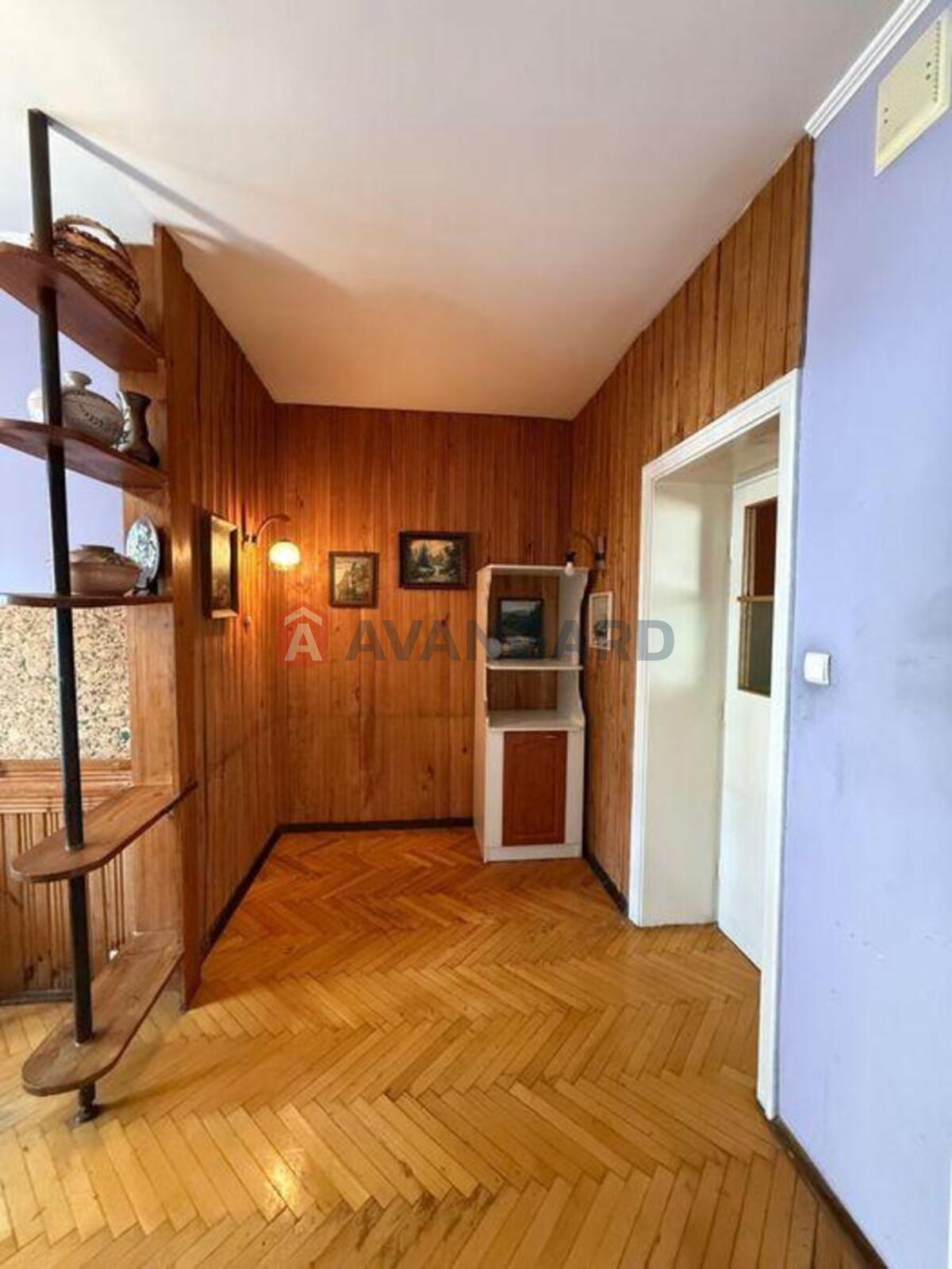 2 ����. ��������, 71/-/20 ��. �., 1/4 ���� ���� 10