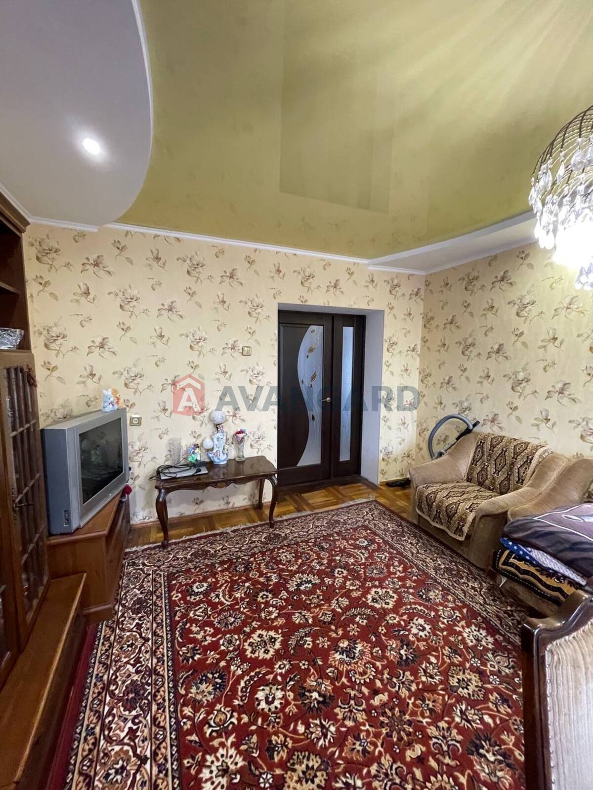 2 ��. ��������, 53/31/7 ��. �., 4/5 ������ ���� 5