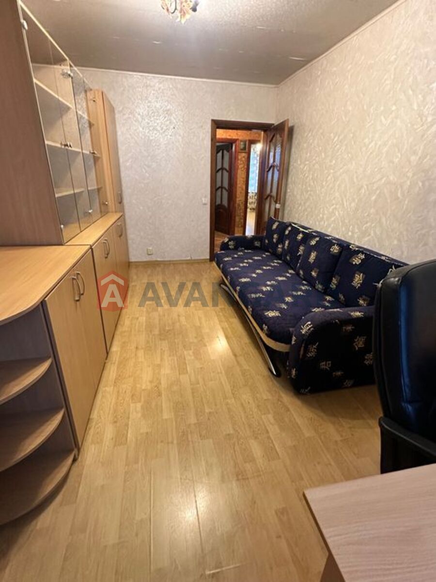 3 ��. ��������, 67/-/8 ��. �., 14/16 ������ ���� 3