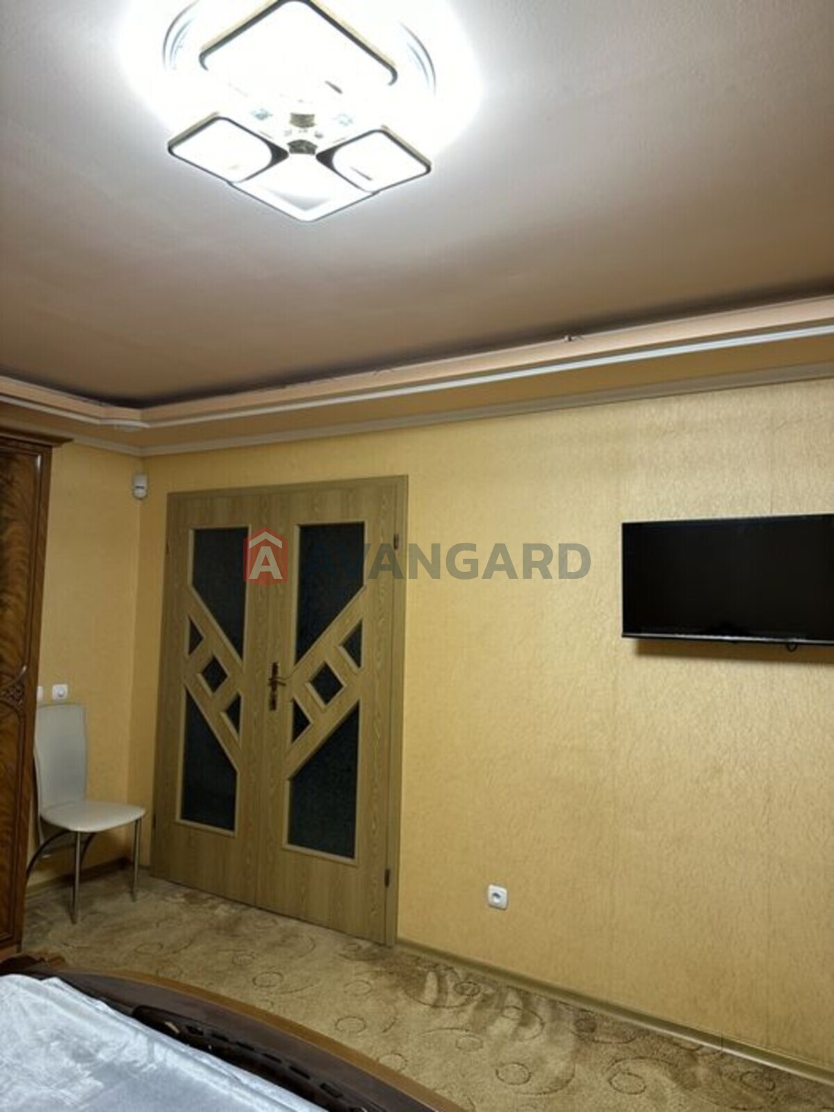 1 ����. ��������, 38/-/8 ��. �., 3/9 ���� ���� 11