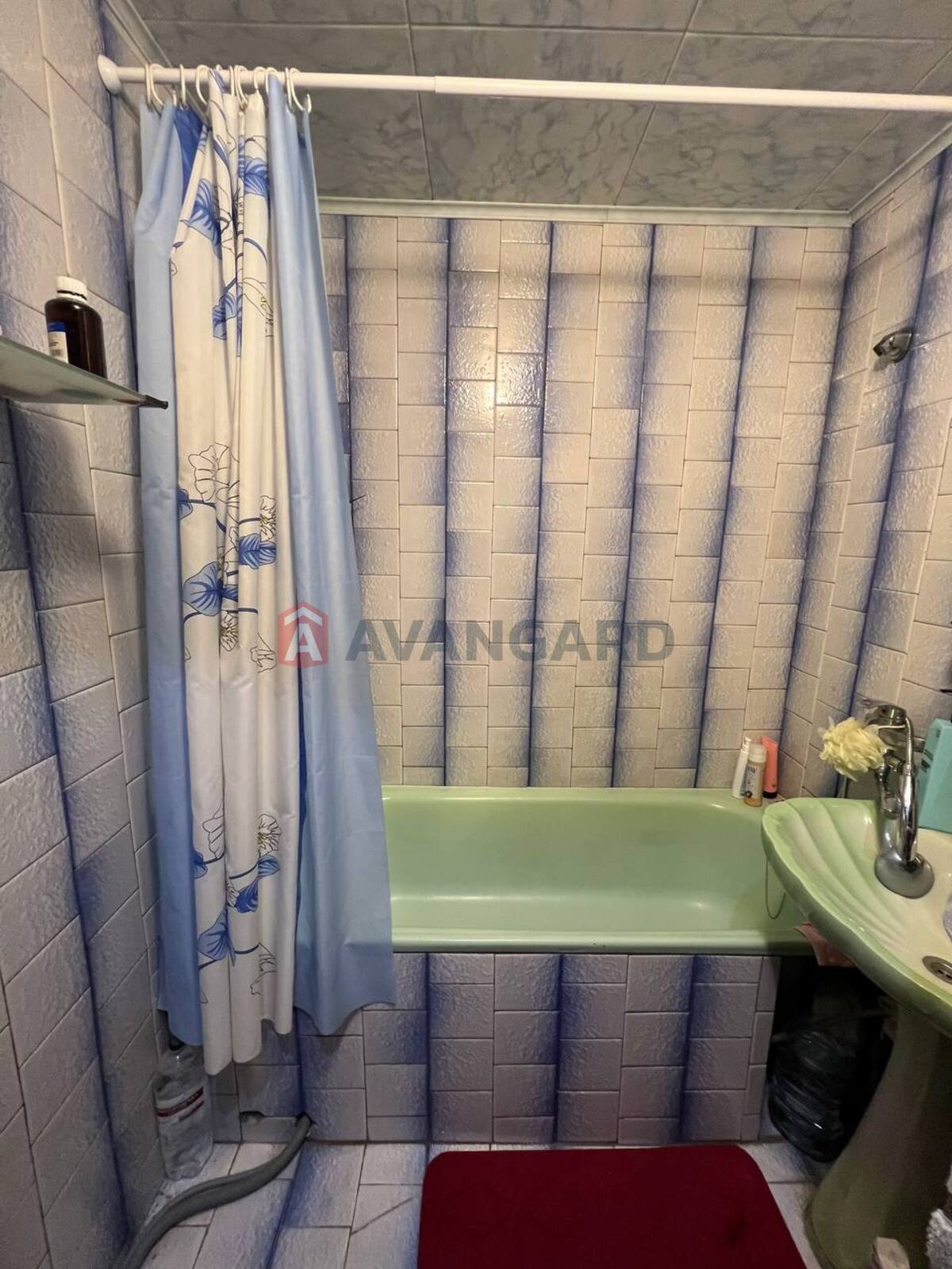 2 ��. ��������, 51/32/9 ��. �., 6/14 ������ ���� 5