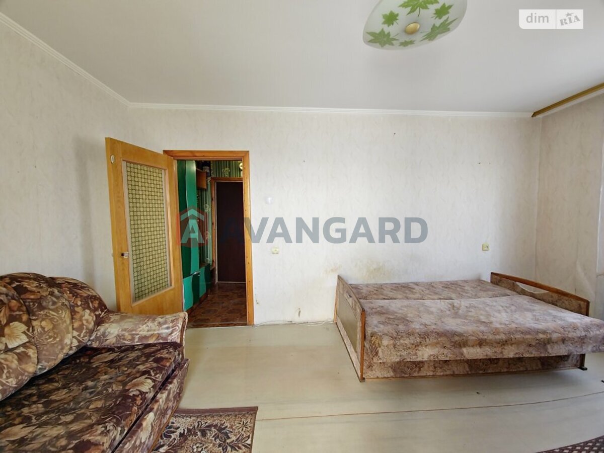 1 ��. ��������, 31/17/6 ��. �., 7/9 ������ ���� 1