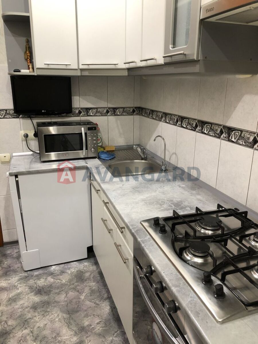 3 кім. квартира, 82/-/8 кв. м., 1/3 поверх фото 11 3 кім. квартира, 82/-/8 кв. м., 1/3 поверх фото 11