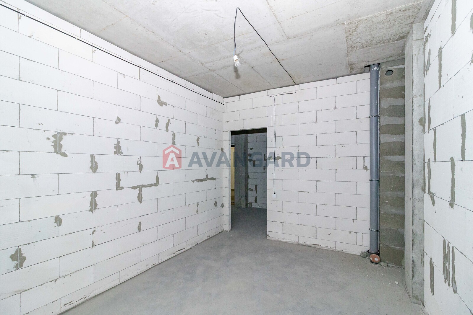 2 ����. ��������, 70.2/33.1/15 ��. �., 4/6 ���� ���� 19