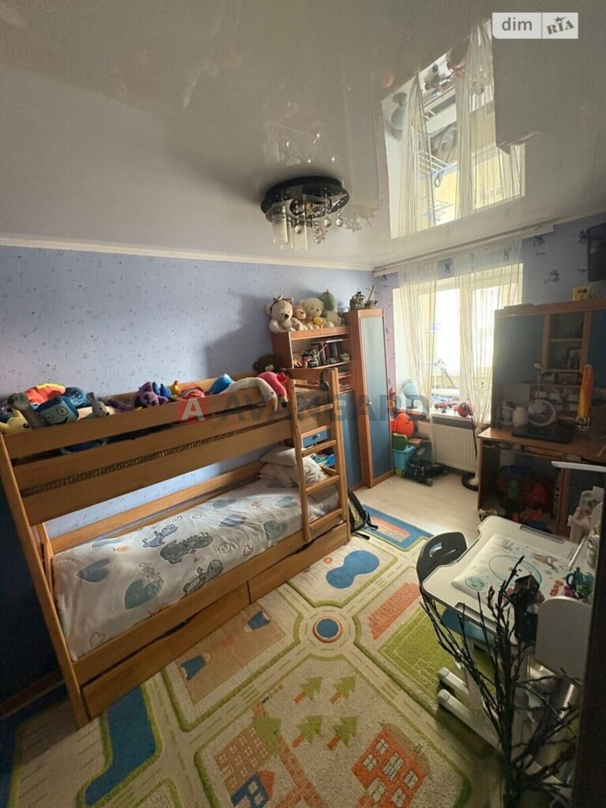 2 ��. ��������, 54/-/- ��. �., 7/11 ������ ���� 17