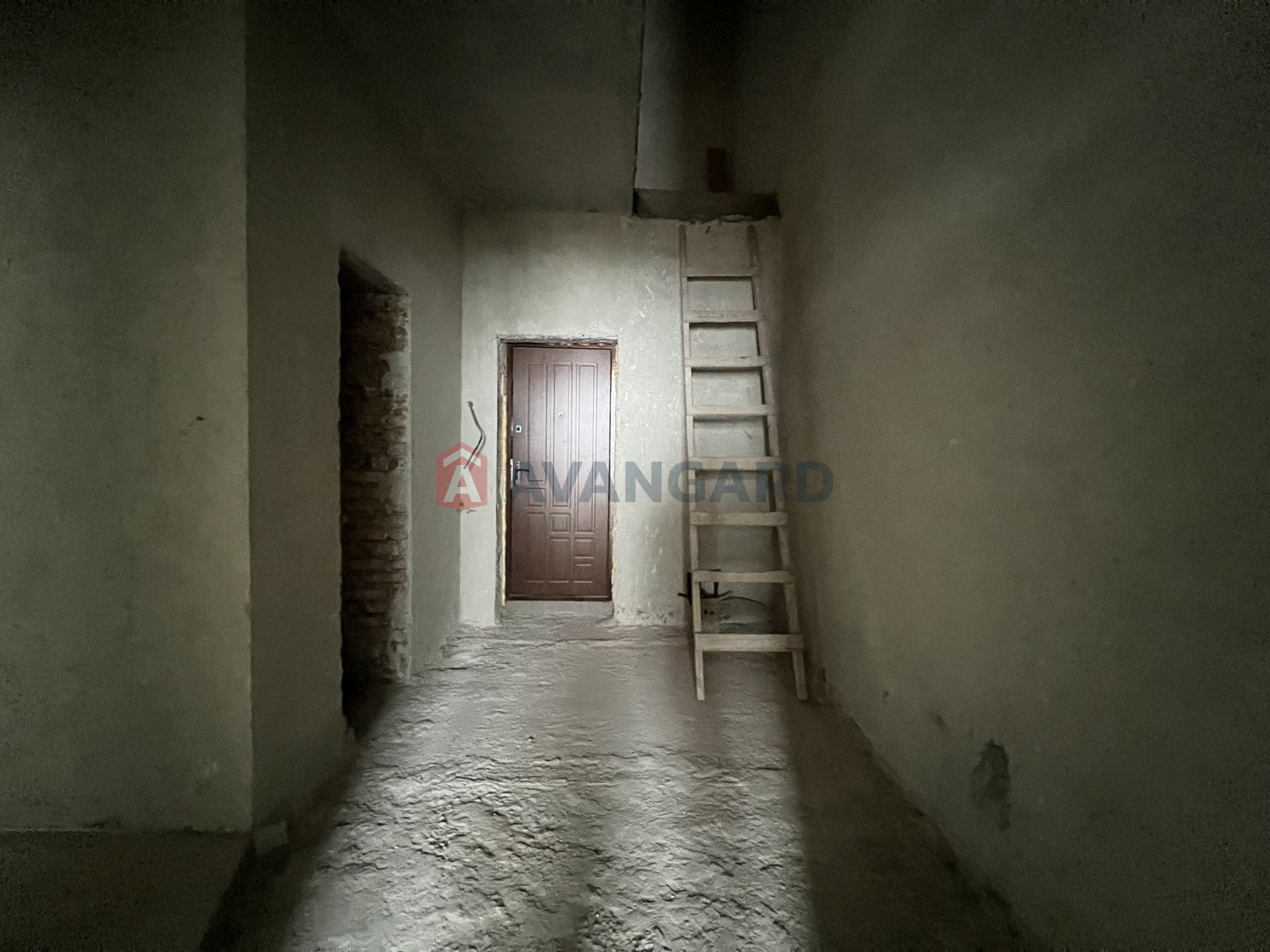 3 ��. ��������, 109/64/13 ��. �., 7/8 ������ ���� 10