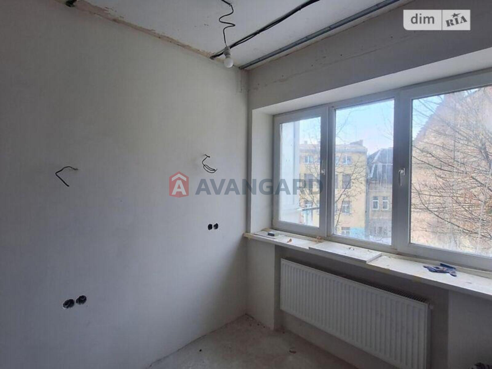 3 ��. ��������, 64/45/8 ��. �., 5/5 ������ ���� 14