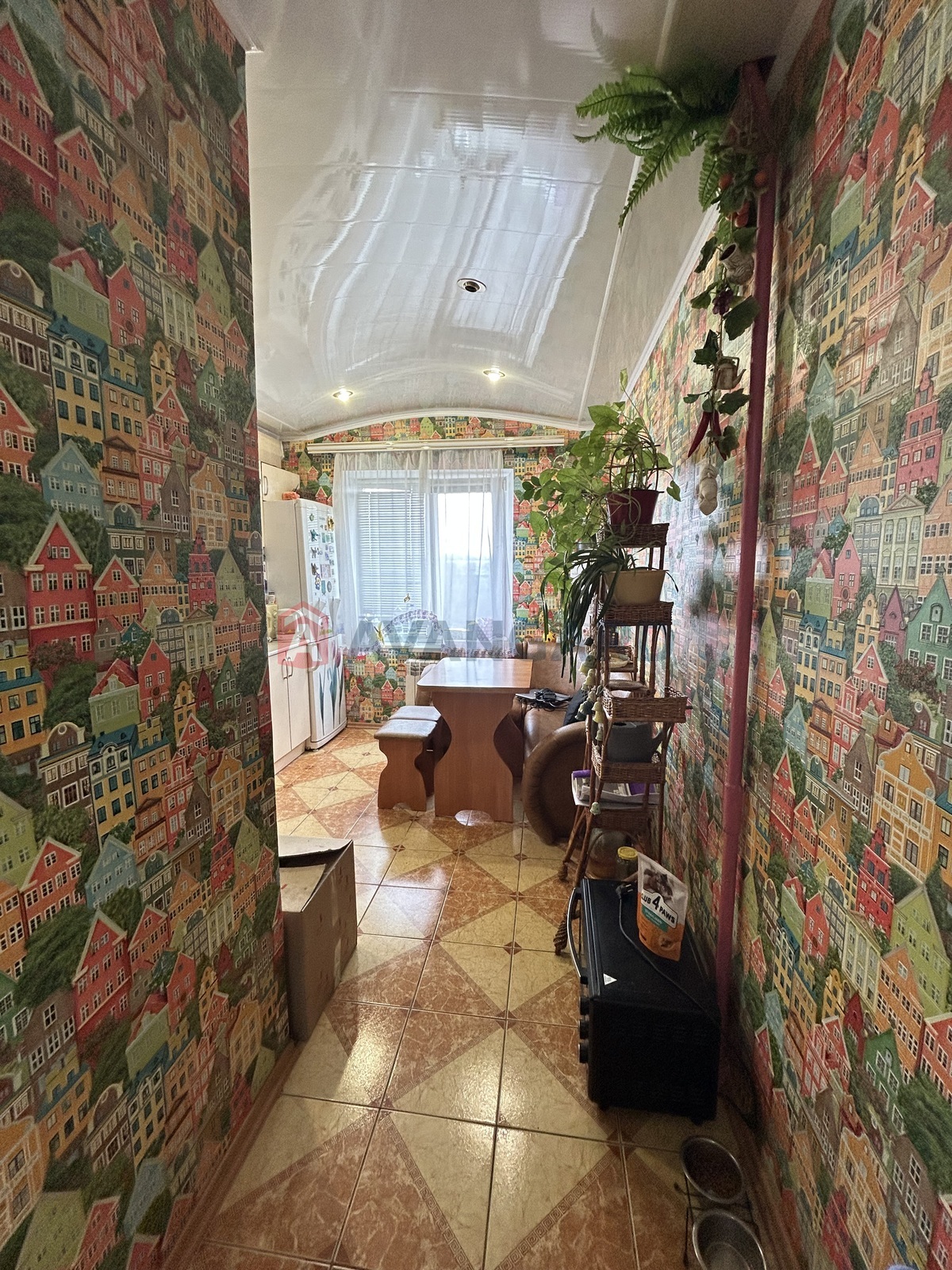 2 ��. ��������, 49,85/47,6/8,4 ��. �., 9/9 ������ ���� 8