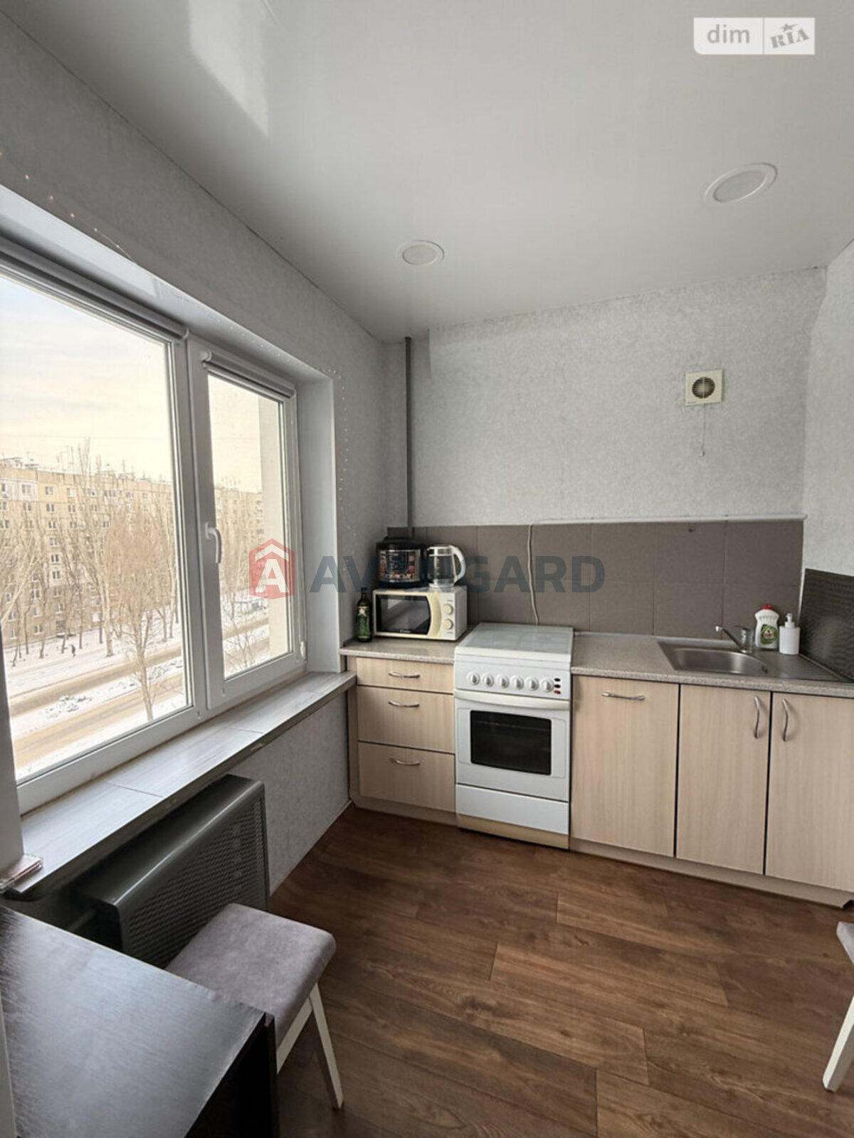 1 ��. ��������, 36/-/- ��. �., 6/9 ������ ���� 11