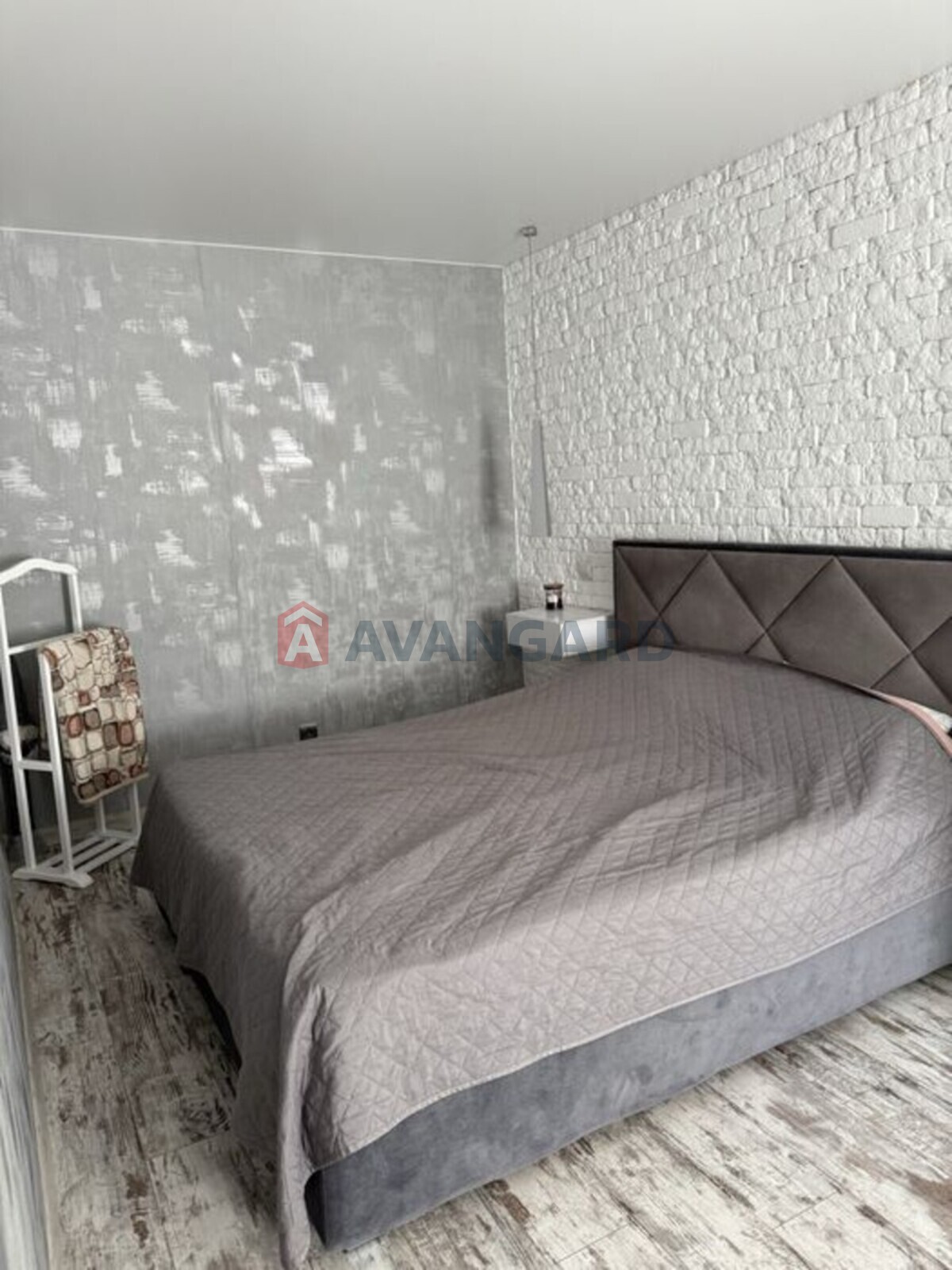 2 ����. ��������, 42/-/7 ��. �., 2/5 ���� ���� 10