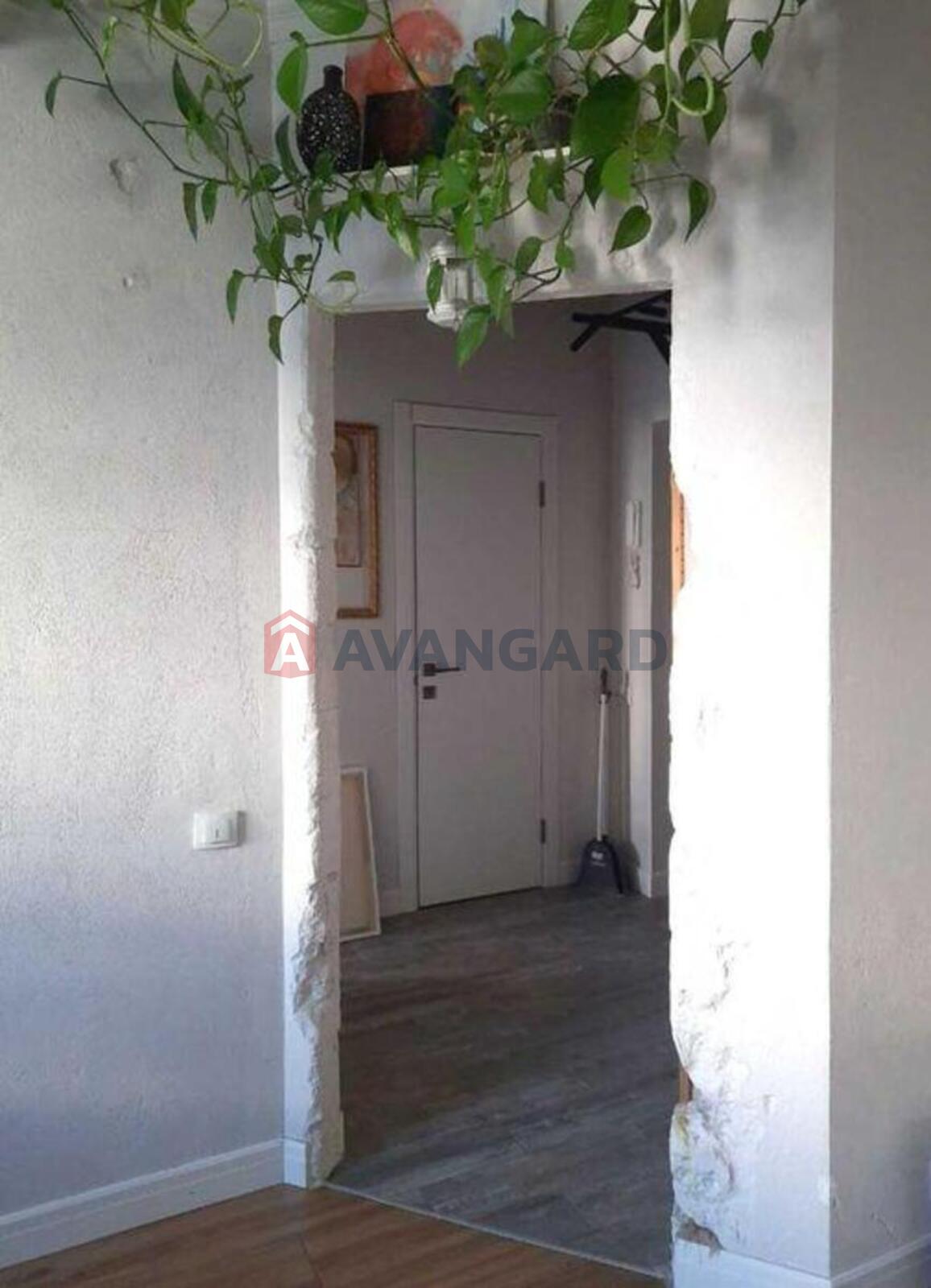 1 ��. ��������, 28/-/8 ��. �., 5/6 ������ ���� 8