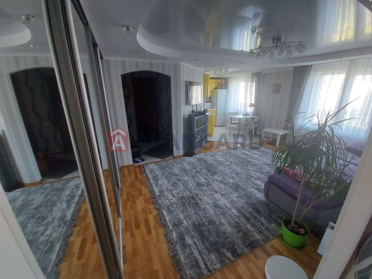 3 ��. ��������, 68/-/9 ��. �., 9/9 ������ ���� 7