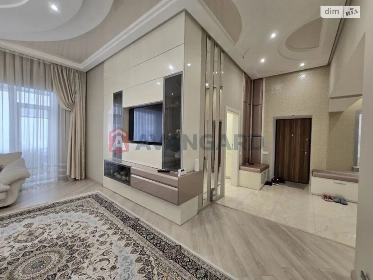 2 ��. ��������, 90/-/28 ��. �., 1/10 ������ ���� 10