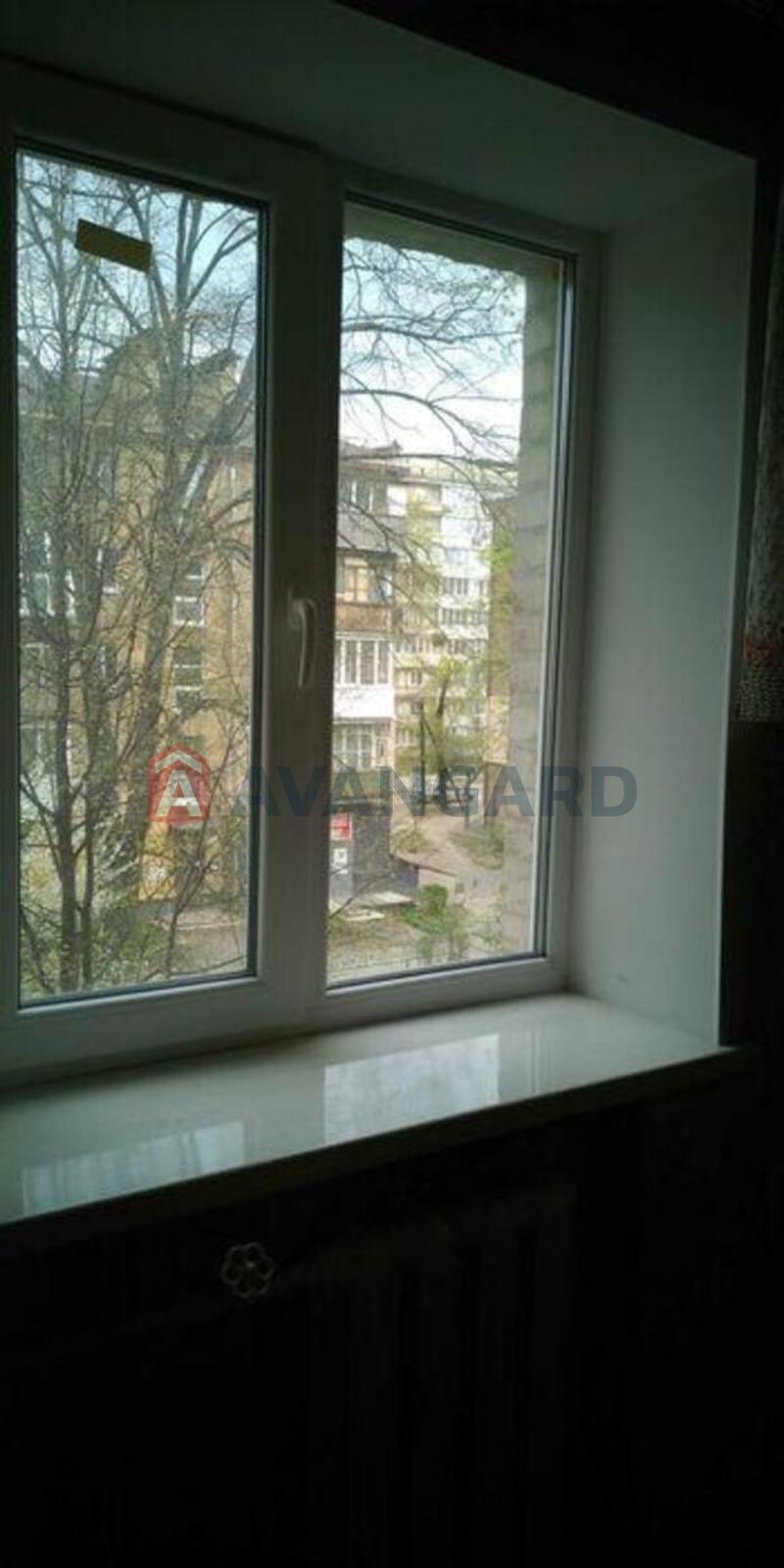 2 ��. ��������, 43/-/6 ��. �., 3/5 ������ ���� 10