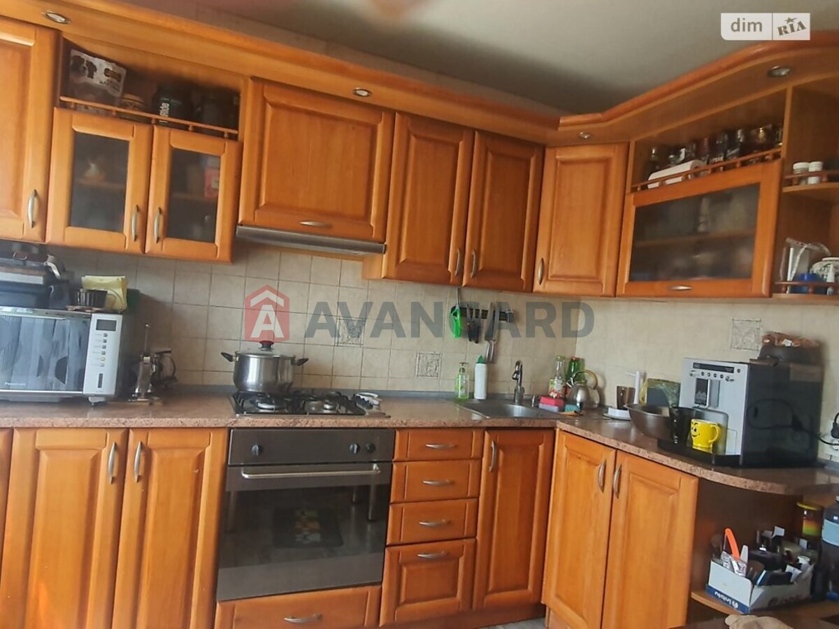 2 ����. ��������, 51/49/8 ��. �., 7/9 ���� ���� 6