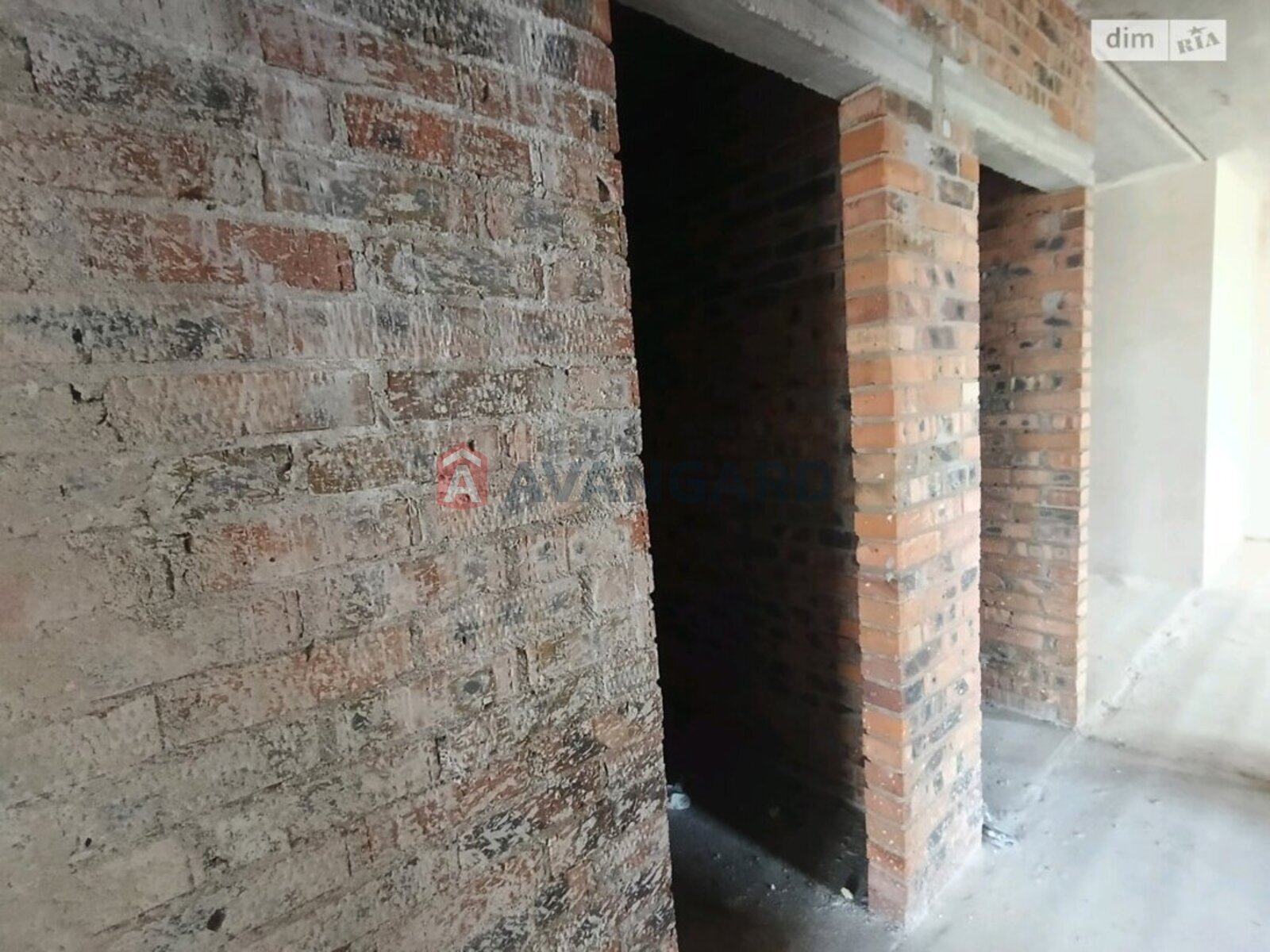 2 ��. ��������, 66/-/- ��. �., 9/10 ������ ���� 3