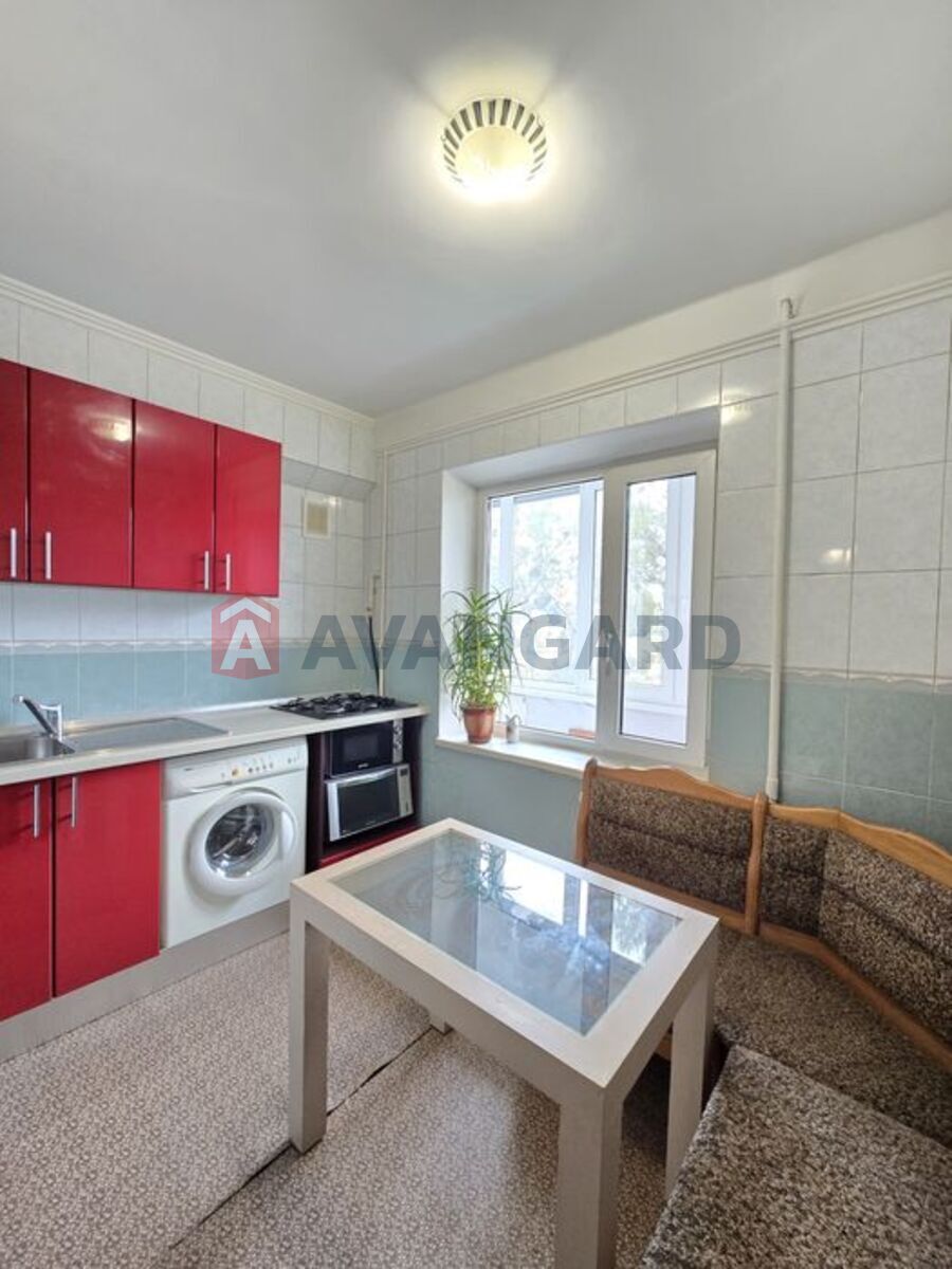 1 ��. ��������, 37/-/6 ��. �., 6/9 ������ ���� 9