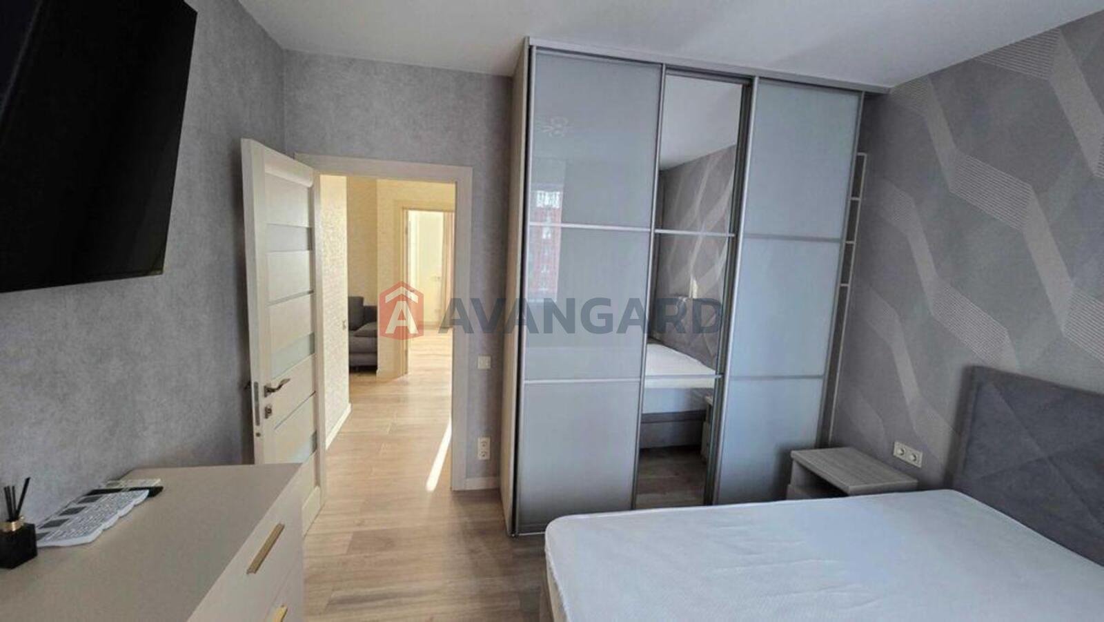 3 ��. ��������, 86/-/16 ��. �., 6/20 ������ ���� 24