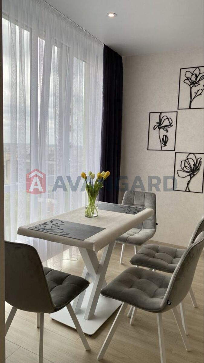 1 ����. ��������, 47/-/25 ��. �., 10/13 ���� ���� 3