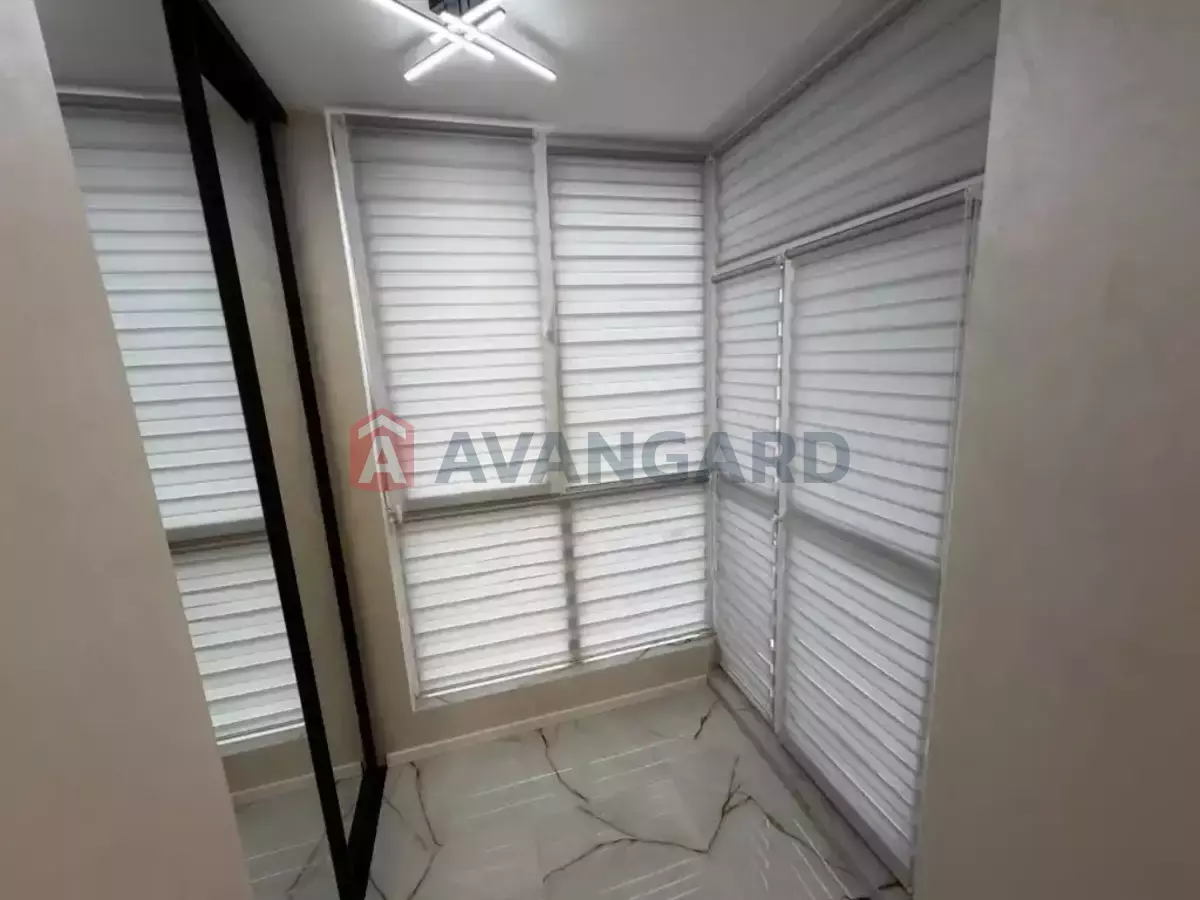 1 ��. ��������, 49/15/20 ��. �., 4/10 ������ ���� 20