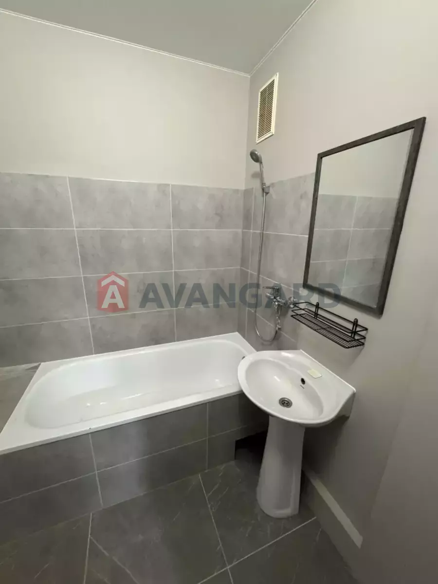 1 ����. ��������, 46/-/- ��. �., 1/10 ���� ���� 4