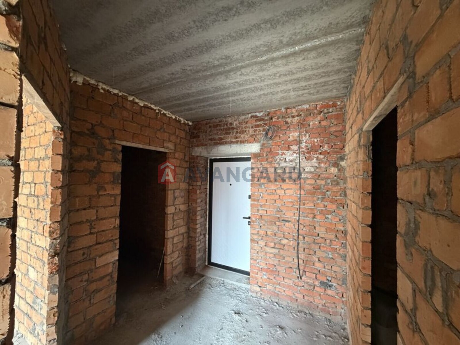 1 ��. ��������, 47/-/12 ��. �., 3/3 ������ ���� 4